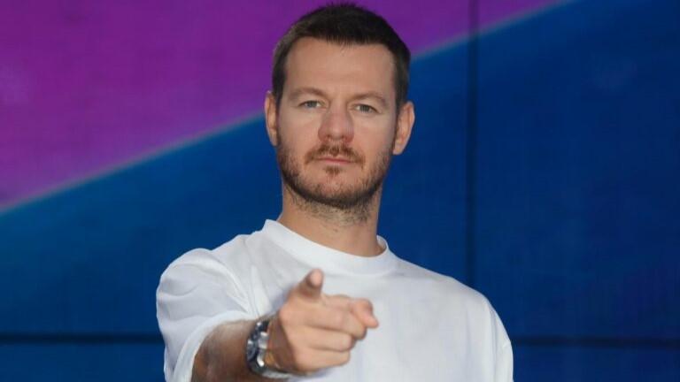 Alessandro Cattelan condurrà Sanremo Giovani e il Dopofestival