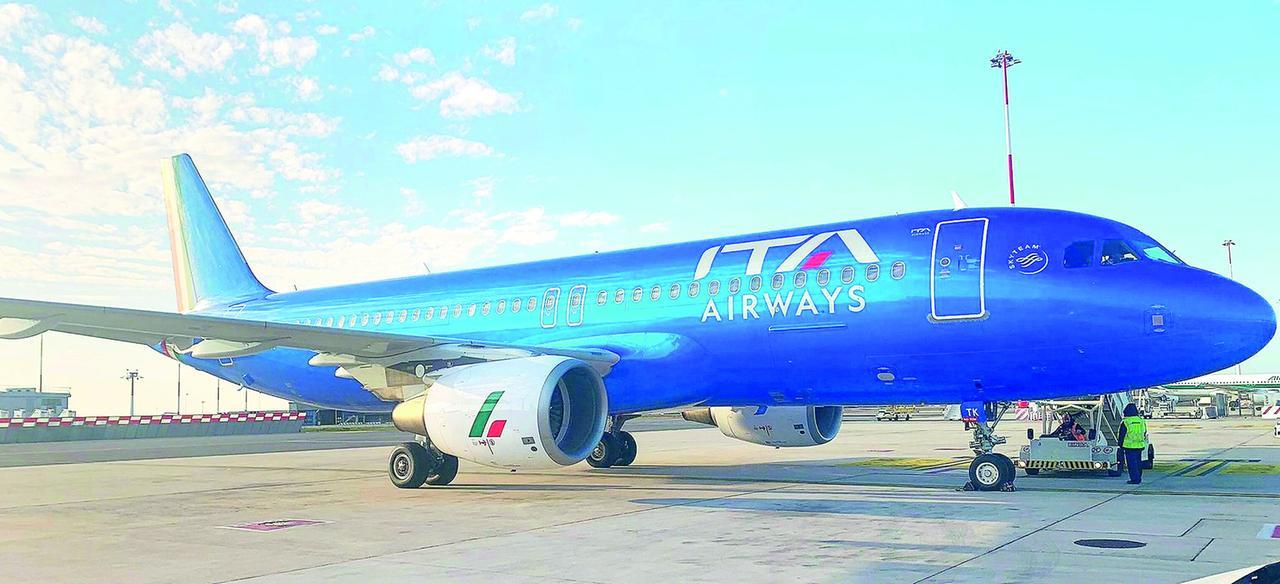 Offerte di Ita e Volotea per Alghero, i sindacati: «Contenti, ora vigileremo sul rispetto dei servizi»