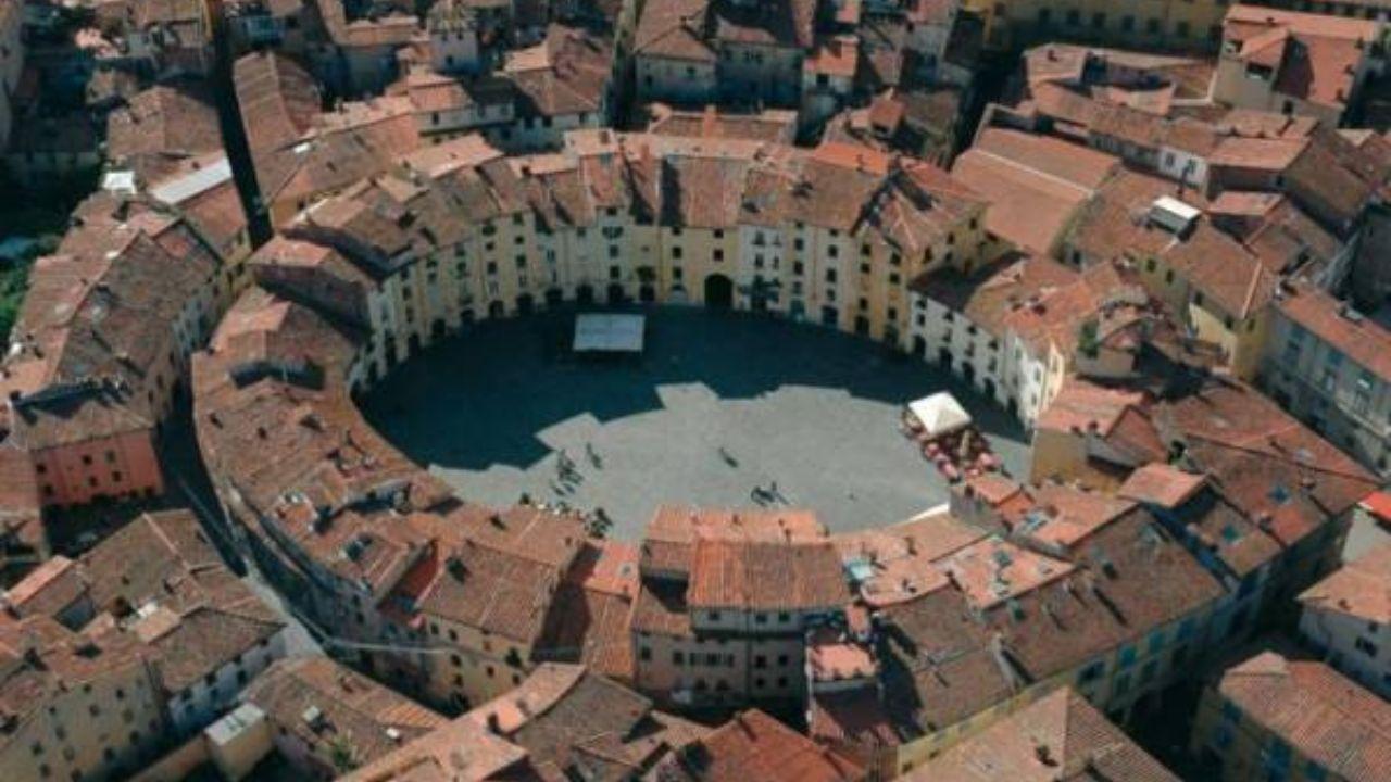 Anfiteatro a Lucca, sigilli permanenti per delimitare l’area dei locali