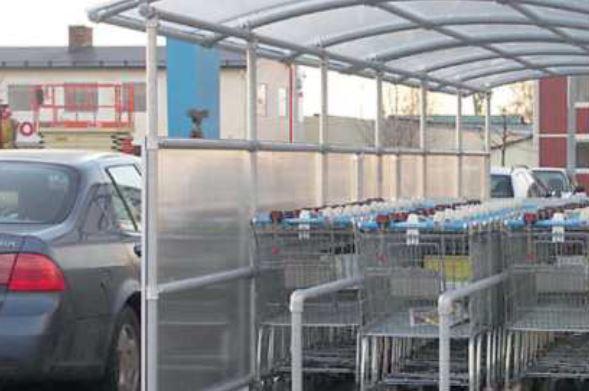 Bondeno, anziana derubata della borsa: l’aveva sul sedile dell’auto