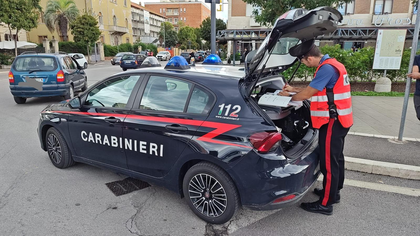 Una pattuglia dell'Arma