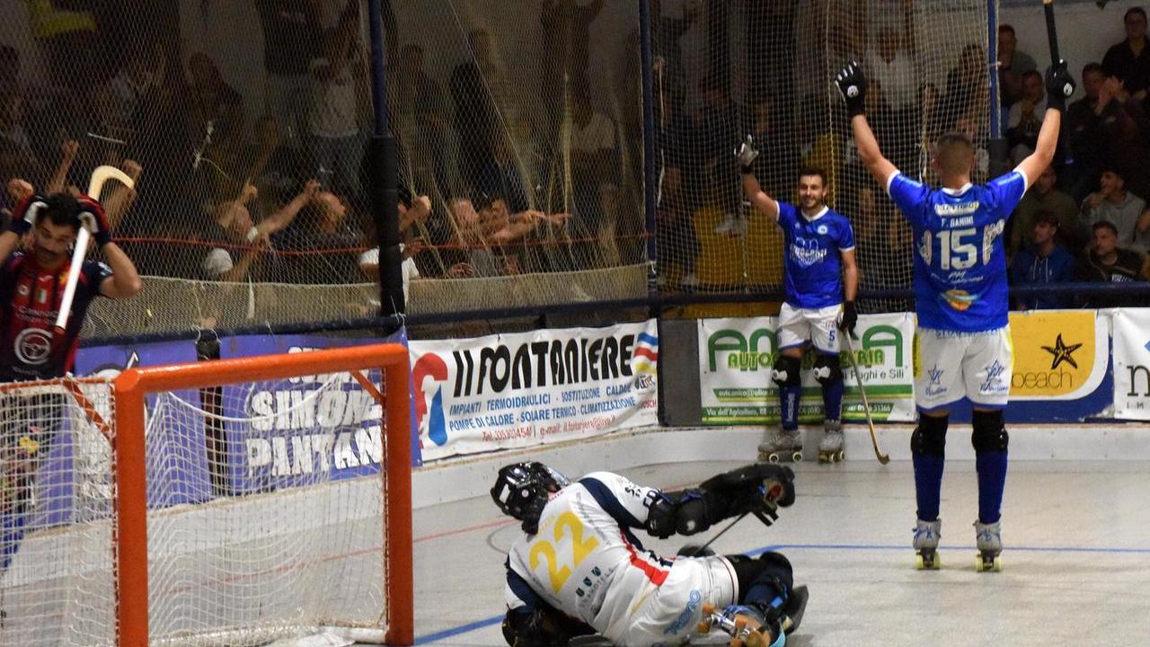 Follonica conquista il primo atto della Supercoppa