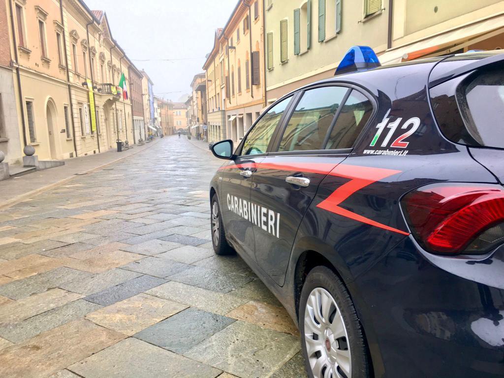 Condannata per furti e rapine, agli arresti domiciliari una 34enne