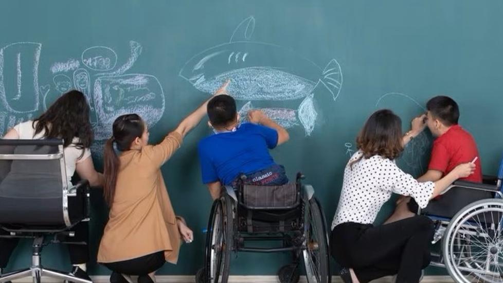 Valdinievole, assistenza tagliata ai disabili. «Negata l’inclusione scolastica»
