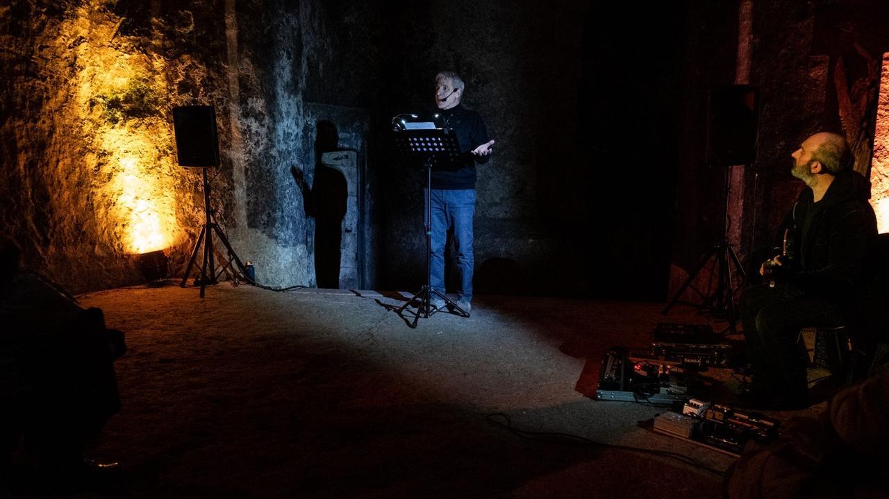Il concerto narrativo “Paese d’ombre” di Giuseppe Dessì fa tappa nel Veneto e in Piemonte