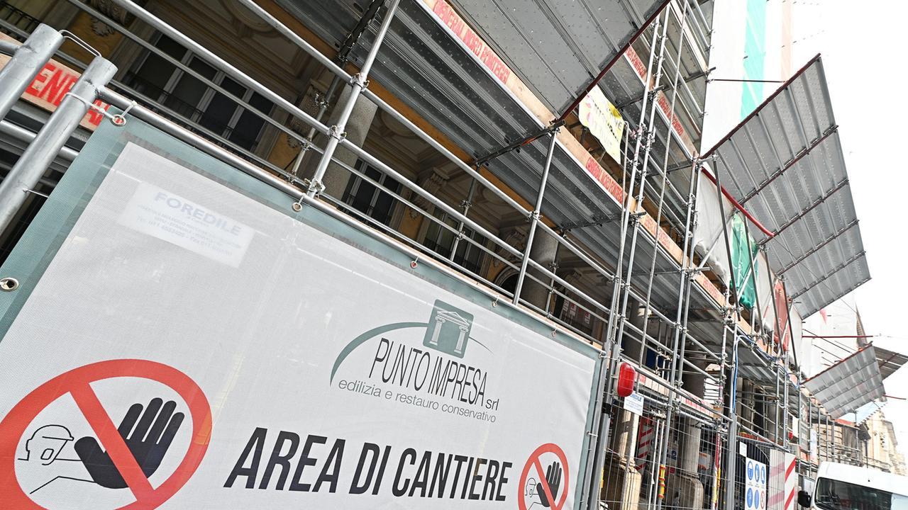 Sassari, truffa del bonus facciate da 6 milioni di euro: 53 imputati a processo