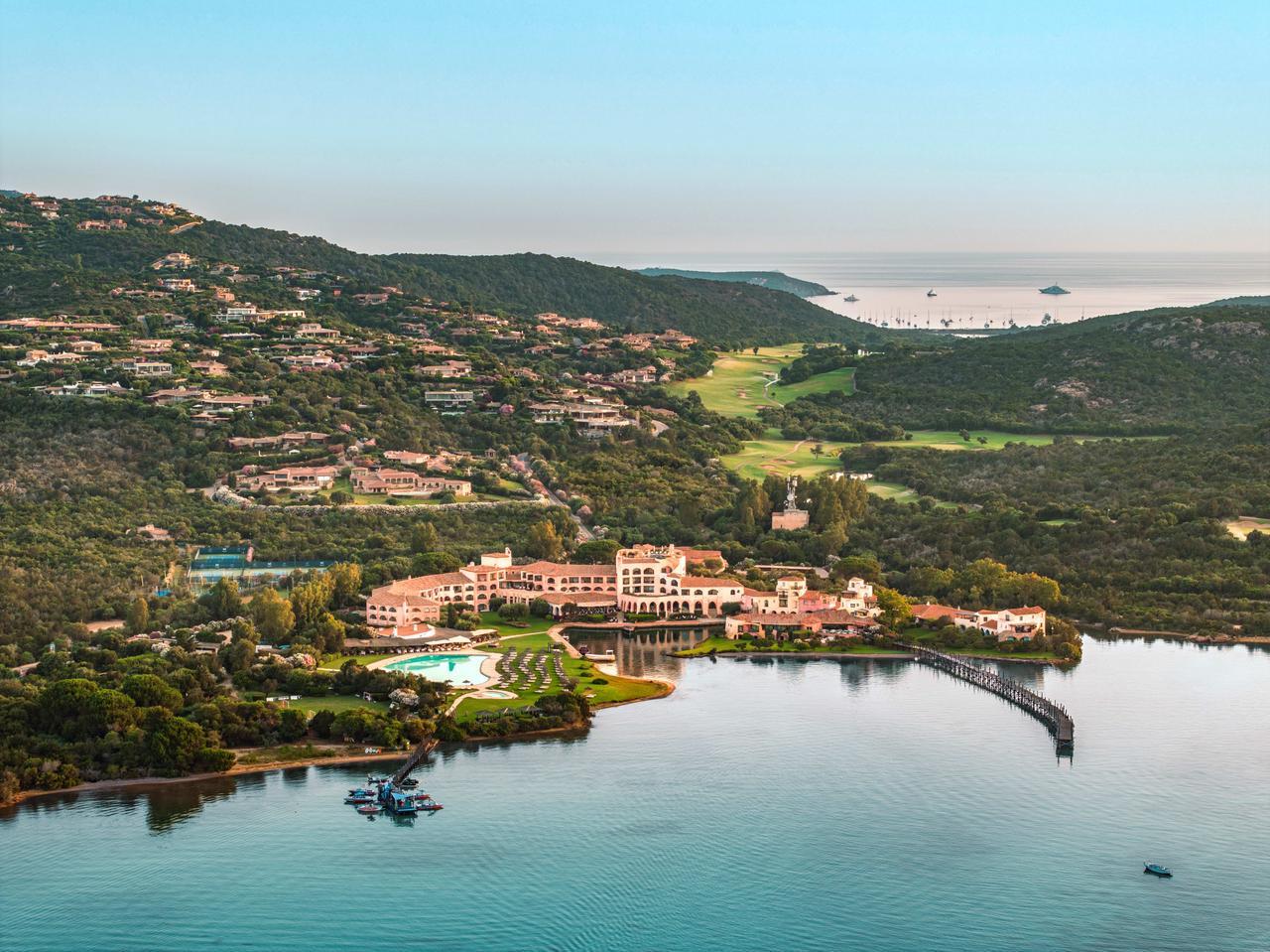 
	L'hotel Cala di Volpe in Costa Smeralda

