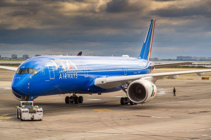 Continuità territoriale, Ita Airways si aggiudica i collegamenti da Alghero per Roma e Milano
