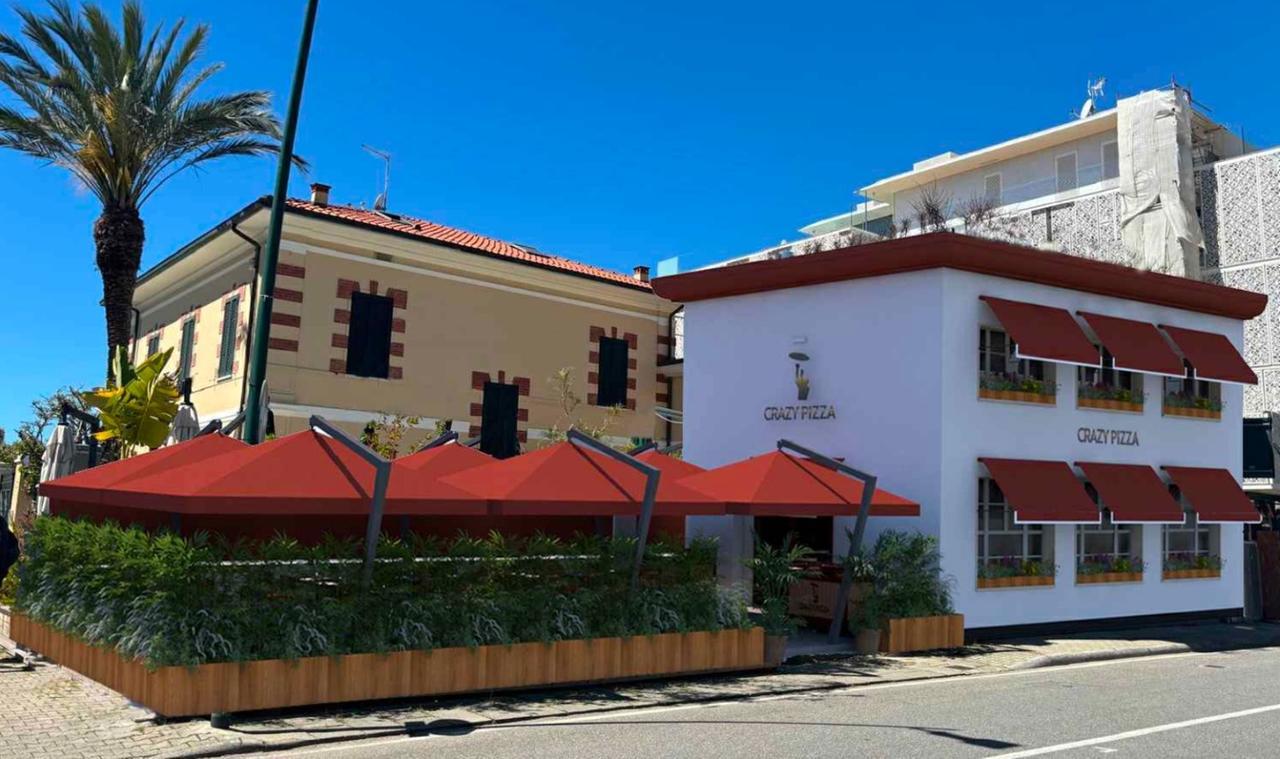 
	Il Crazy Pizza a Forte dei Marmi

