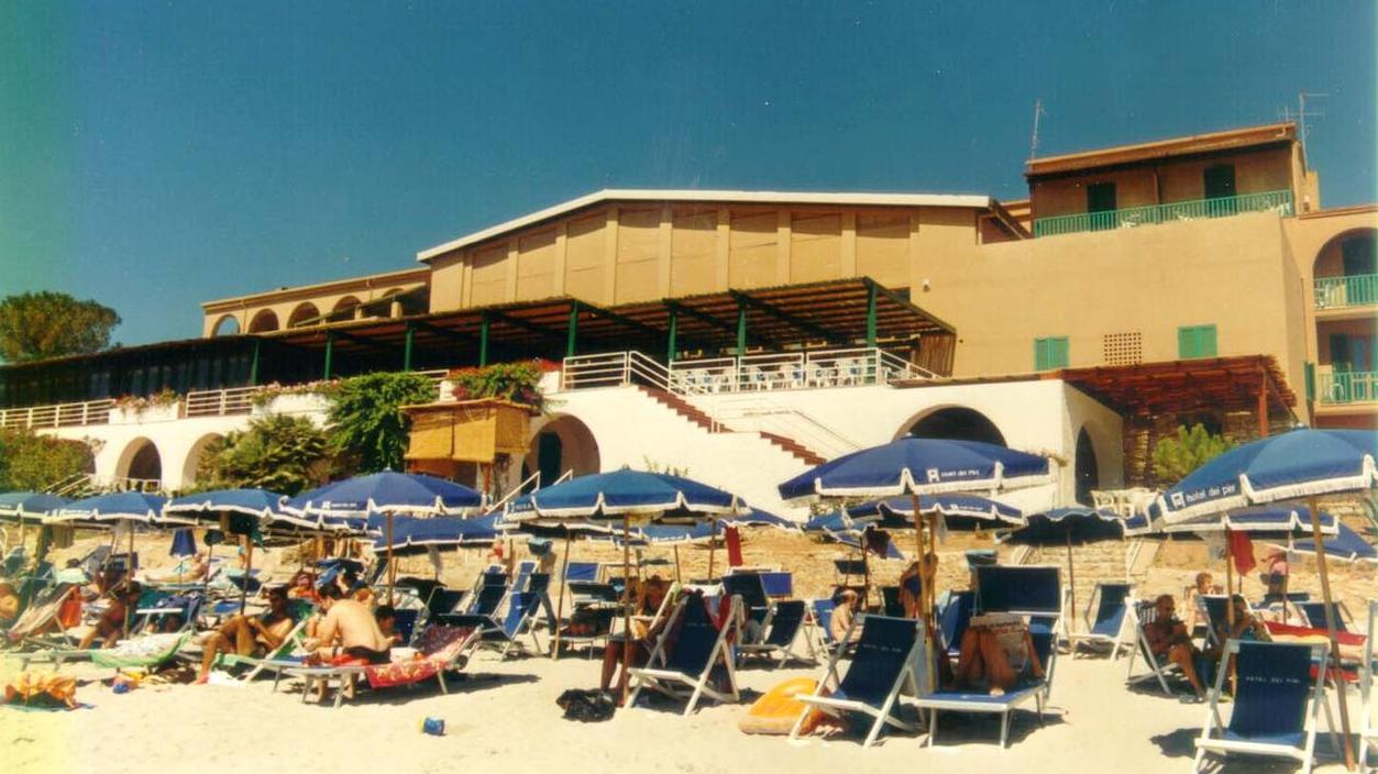 ALBERGHI, HOTEL DEI PINI ALLE BOMBARDE