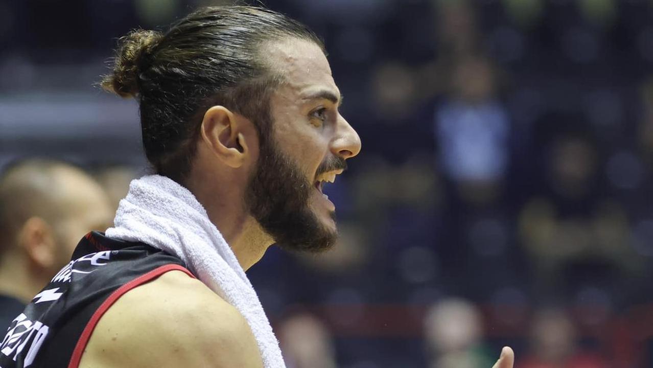 Udine-Sella Cento, rissa in campo: ecco cos’è successo