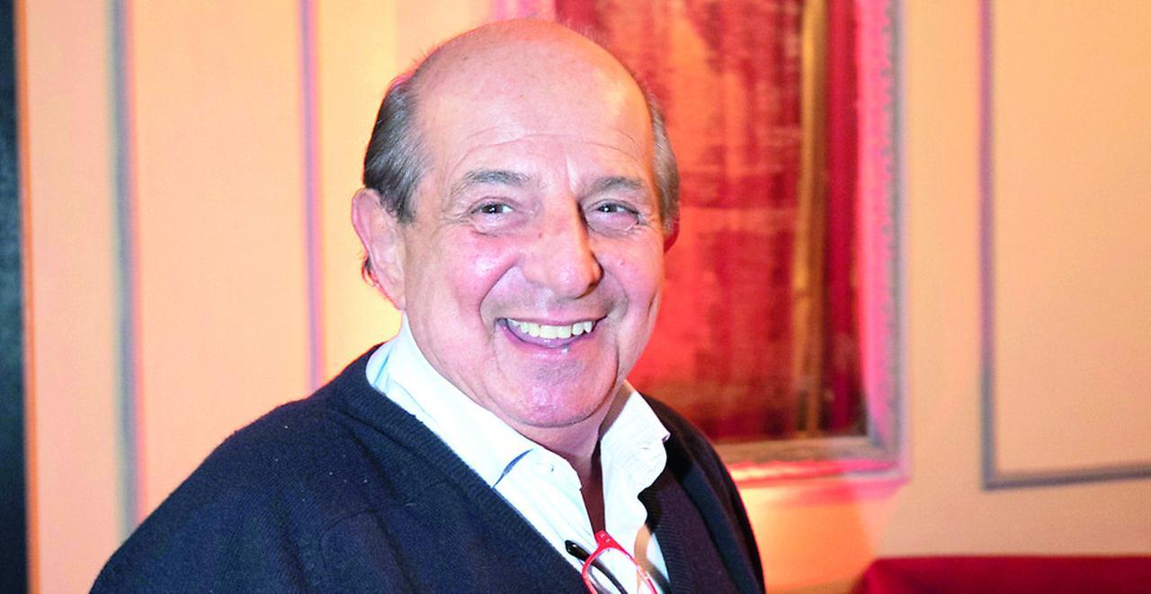 Giancarlo Magalli: «Pippo Baudo si offese per una battuta su pecore e pastori sardi. Sanremo? Non mi vollero i discografici»