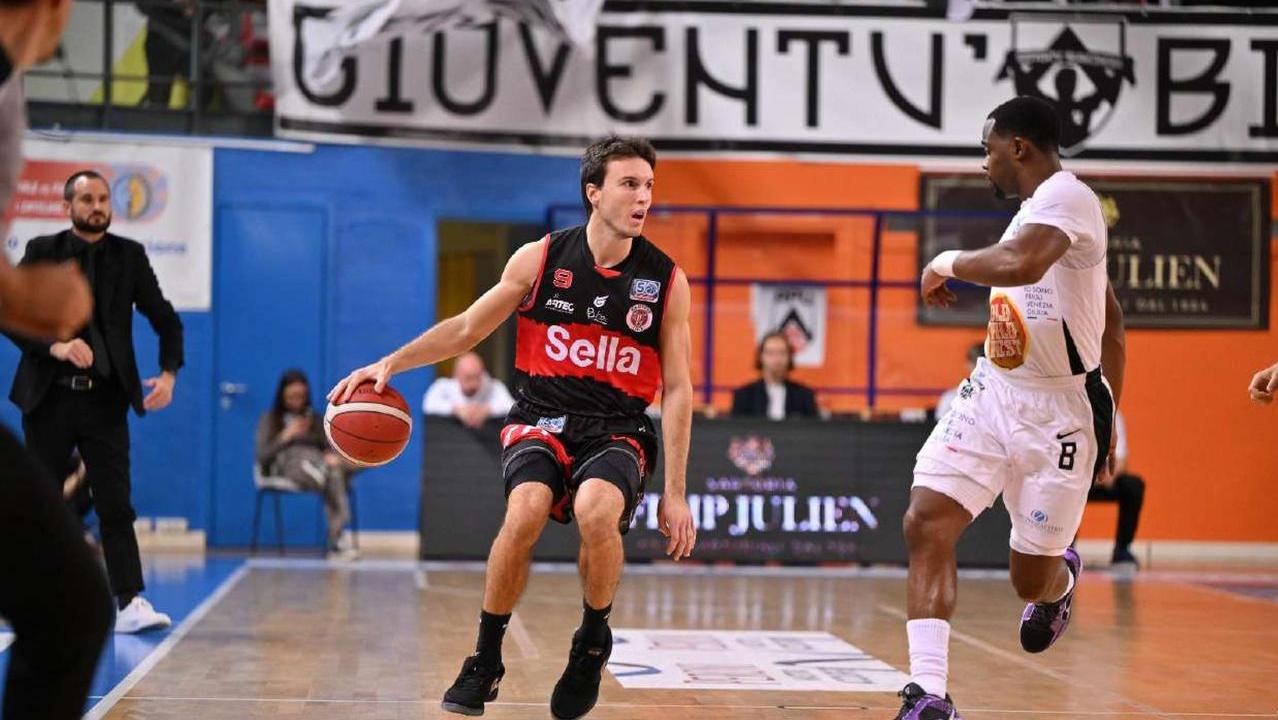 La Sella va ko a Udine, rissa e quattro espulsi