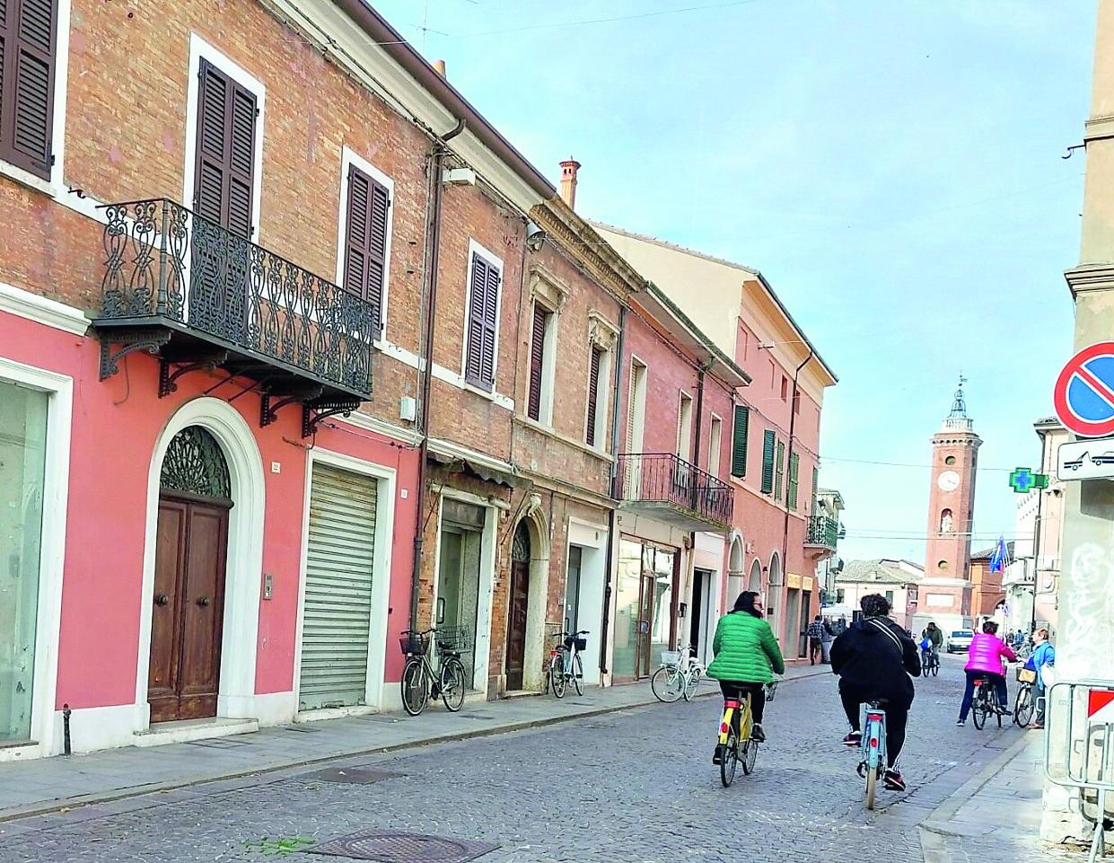 A Comacchio sempre più negozi chiusi