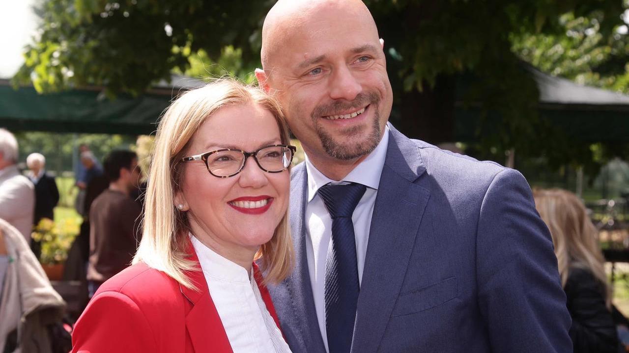 La parlamentare Ilenia Malavasi con Andrea Carletti