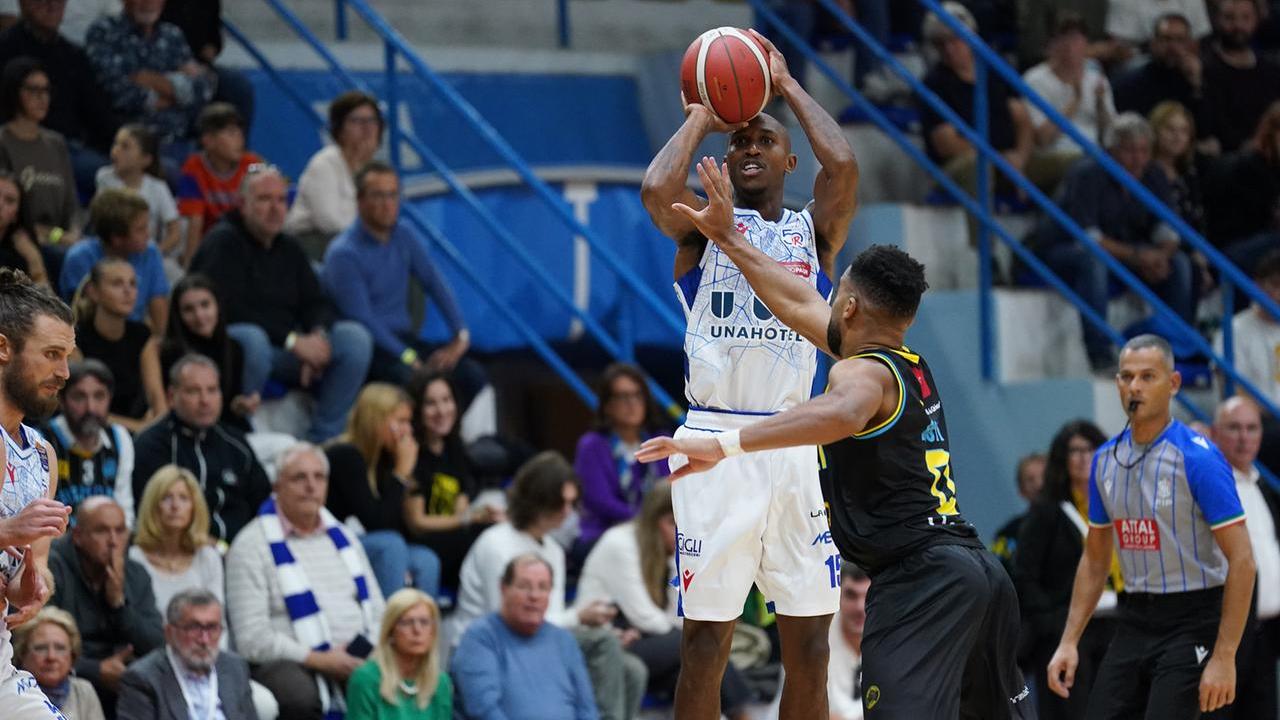 Stasera la Unahotels chiede strada alla Nutribullet Treviso