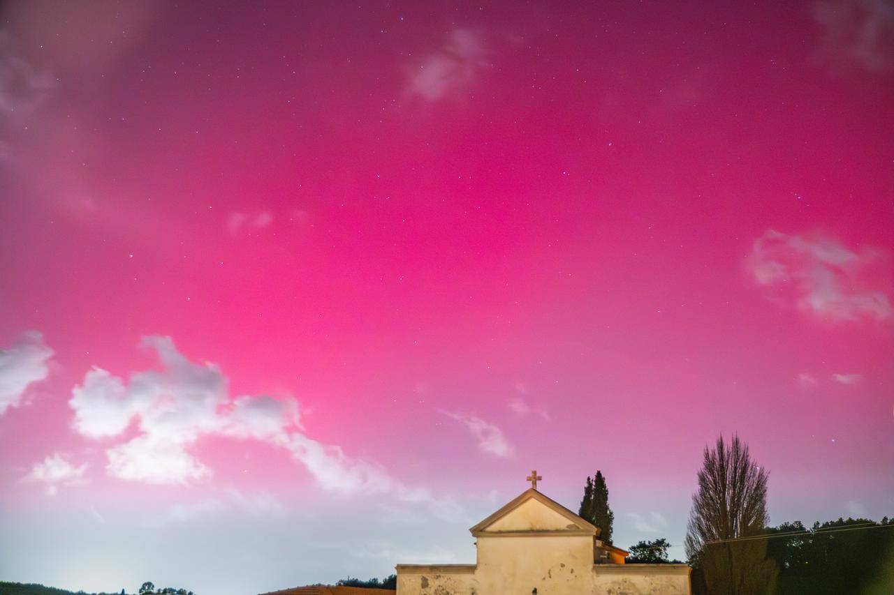 Livorno e l’aurora boreale. Grazie a Samuele Messerini