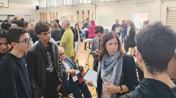 Alessandra Todde al Liceo De Castro di Oristano: «Il cambiamento parte dal dialogo con i giovani»