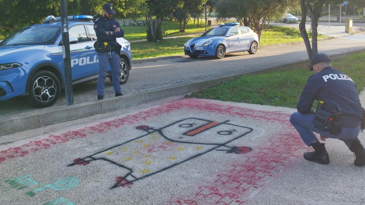 Sassari, writers contro l’inquinamento sorpresi dalla polizia in via Pertini: denunciati