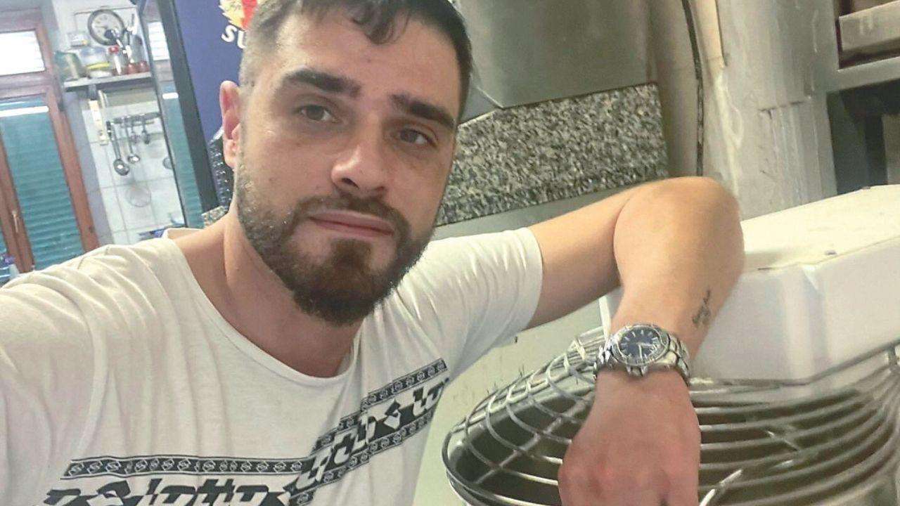 
	Jacopo Mondini &egrave; tornato al lavoro da alcuni giorni dopo la ferita di coltello all&rsquo;addome subita il primo settembre

