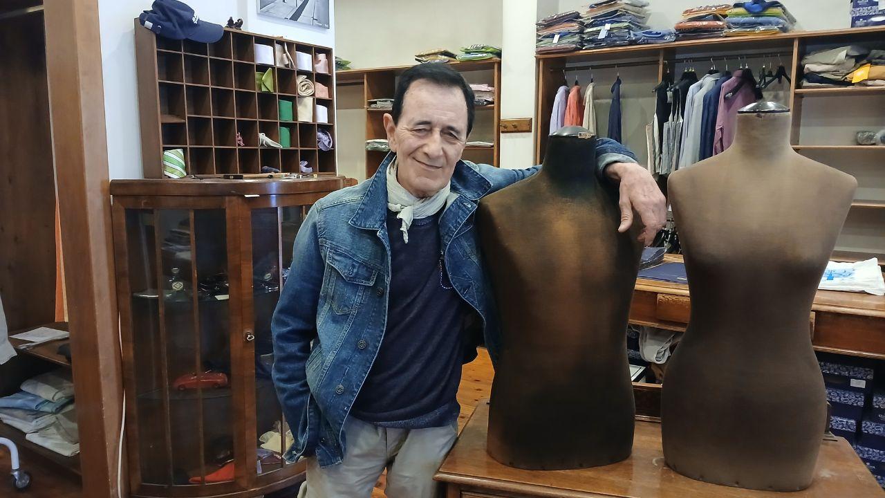 Francesco Tomei attuale proprietario dell’attività prossima alla chiusura