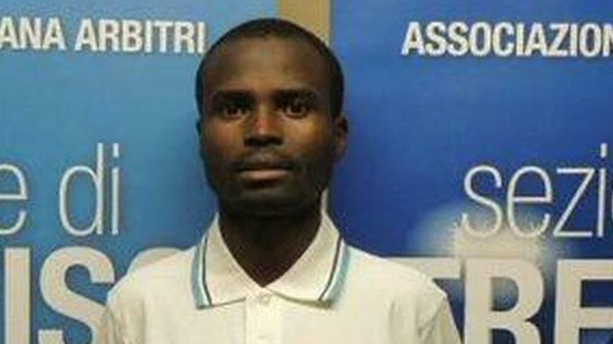 Insulti razzisti al guardalinee, Daspo di 5 anni a un ferrarese