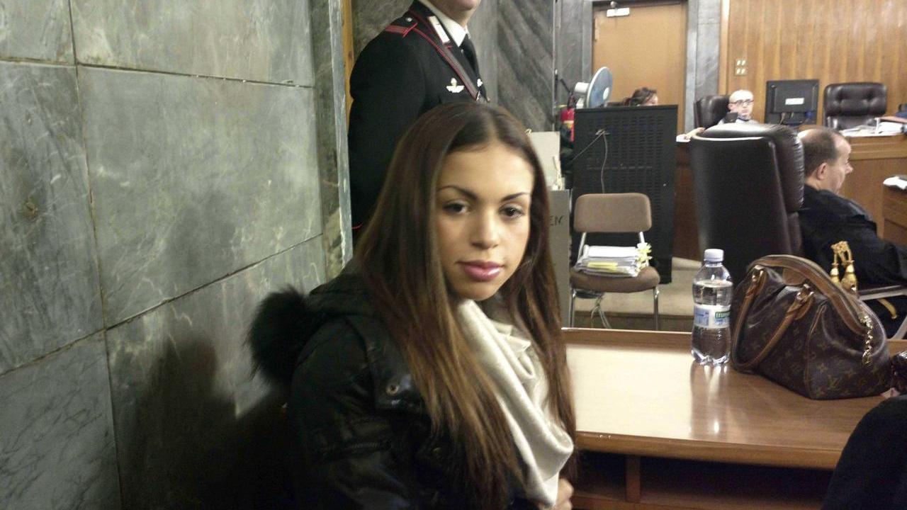 “Ruby Rubacuori”: «Mi hanno uccisa per arrivare a Berlusconi»
