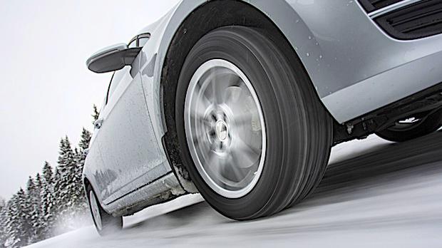 Dal 15 ottobre si possono montare le gomme invernali