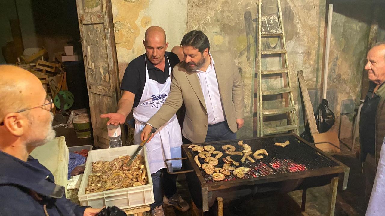 Sassari, il sindaco: «La grigliata ha rianimato le strade del centro: miglioreremo alcuni aspetti»