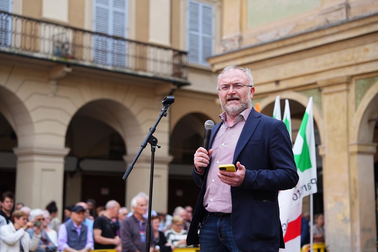 Massimo Gazza, segretario Pd e insegnante: «Lo Stato non riconosce il ruolo di educatori»