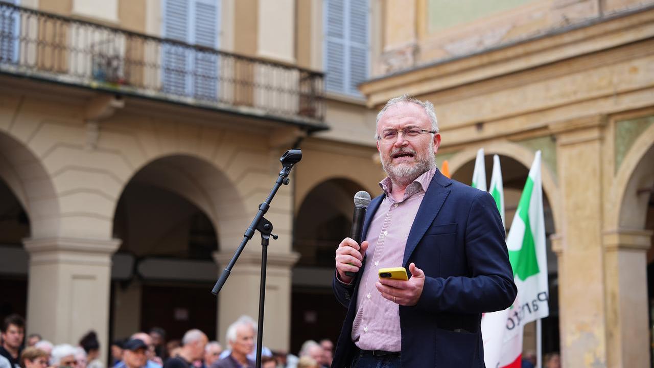 Massimo Gazza, segretario Pd e insegnante: «Lo Stato non riconosce il ruolo di educatori»