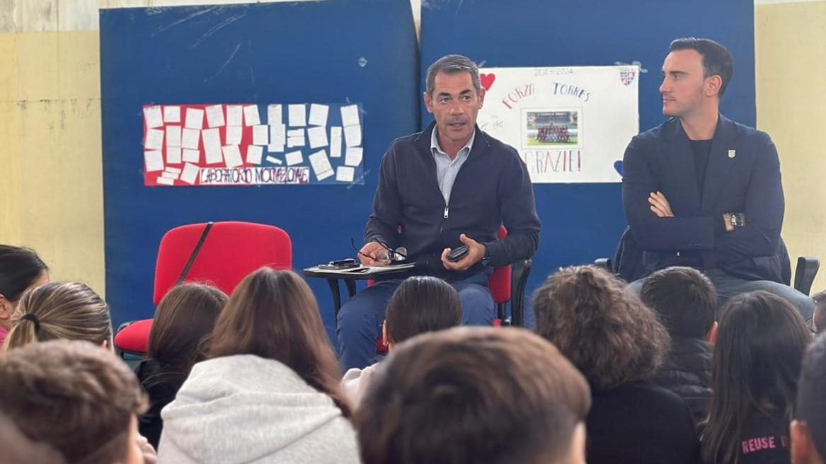 La Torres nelle scuole per trasmettere i valori sani dello sport