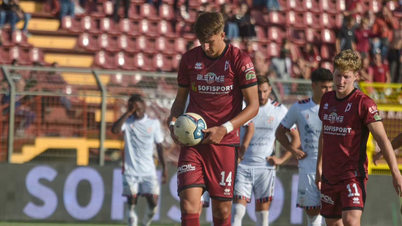 
	Corona, primo gol fra i professionisti (dalla pagina facebook del Pontedera)

