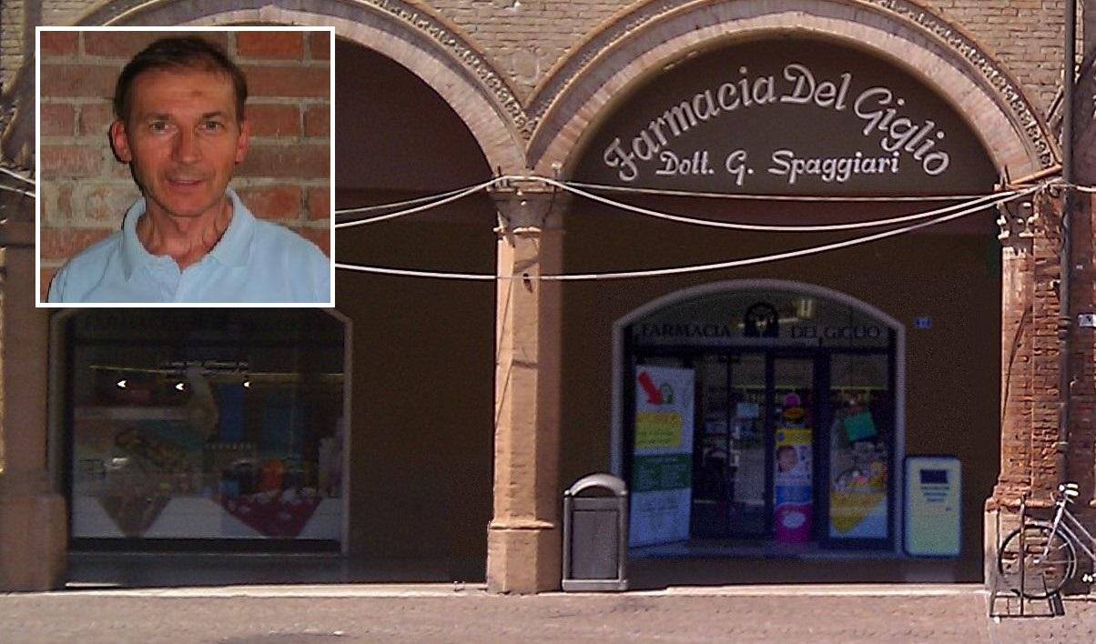 
	Massimo Spaggiari e la sua farmacia a Carpi

