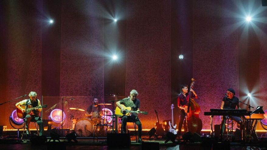 Luciano Ligabue fa tappa al Valli con i suoi sogni di rock ‘n’ roll