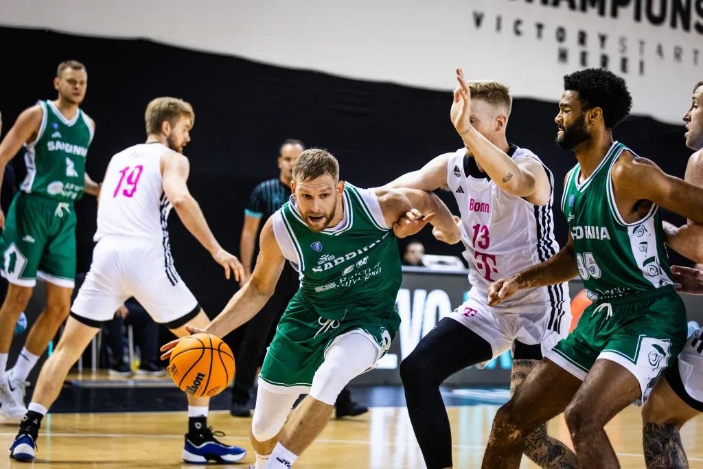 La Dinamo con i Rottweiler polacchi prova ad azzannare l’Europe cup: la sfida vale il primo posto