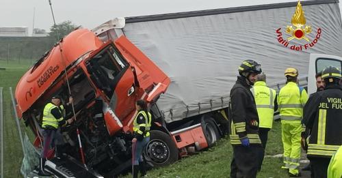 
	Uno dei camion coinvolti nell'incidente

