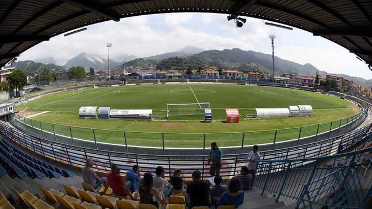 Lo stadio della Carrarese
