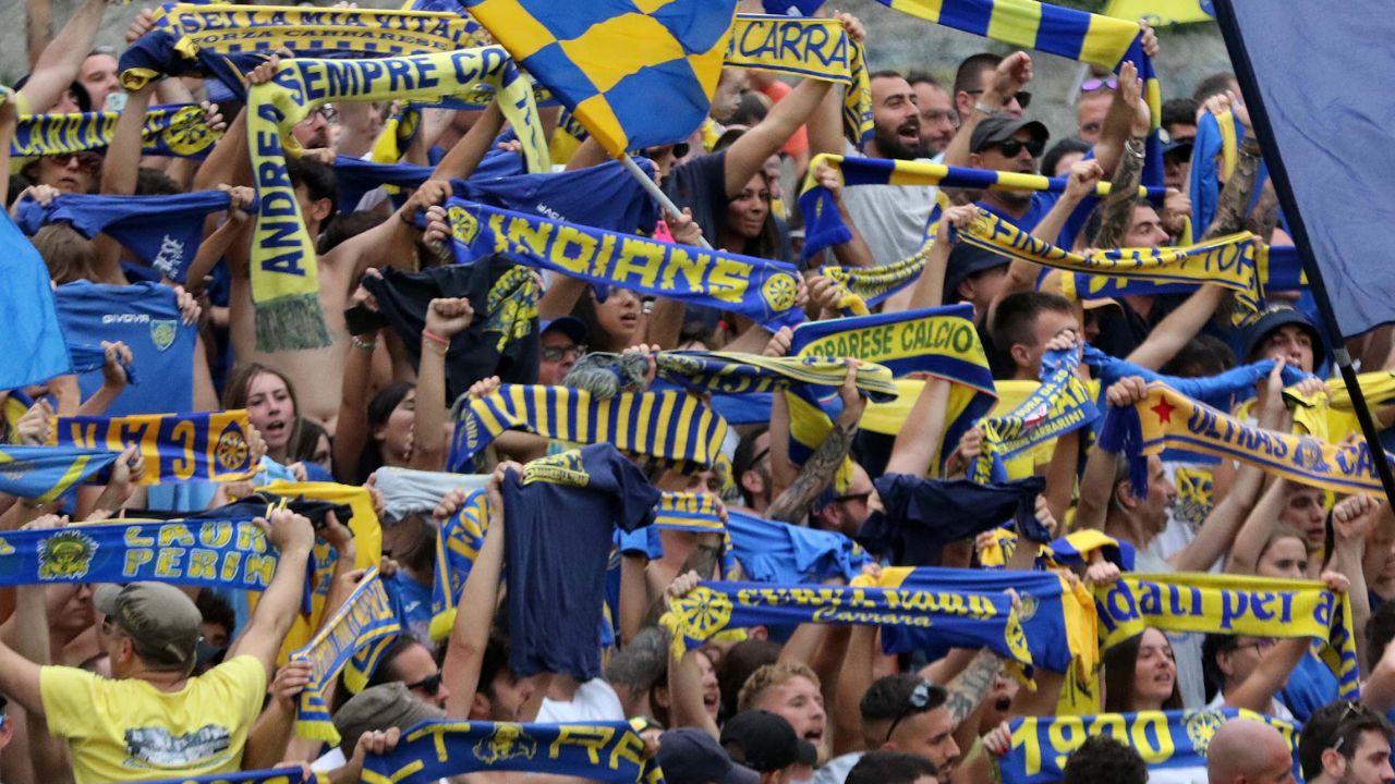 I tifosi della Carrarese