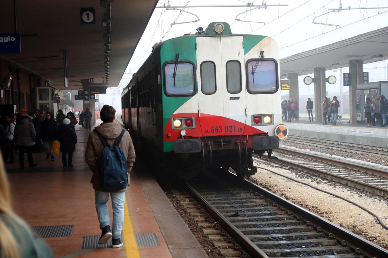 Treni in provincia di Ferrara: ecco le linee in tempo reale