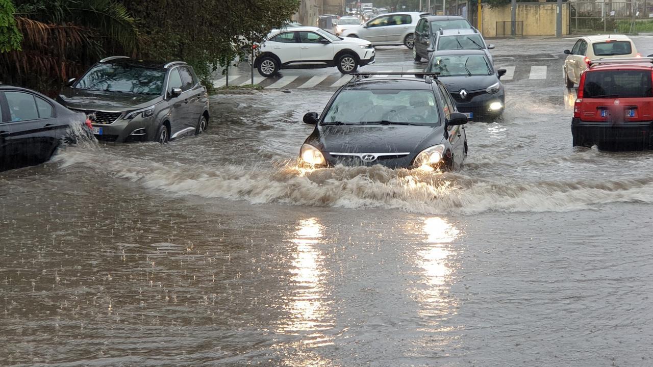 Nubifragio a Sassari: «La Regione proclami lo stato di calamità naturale»