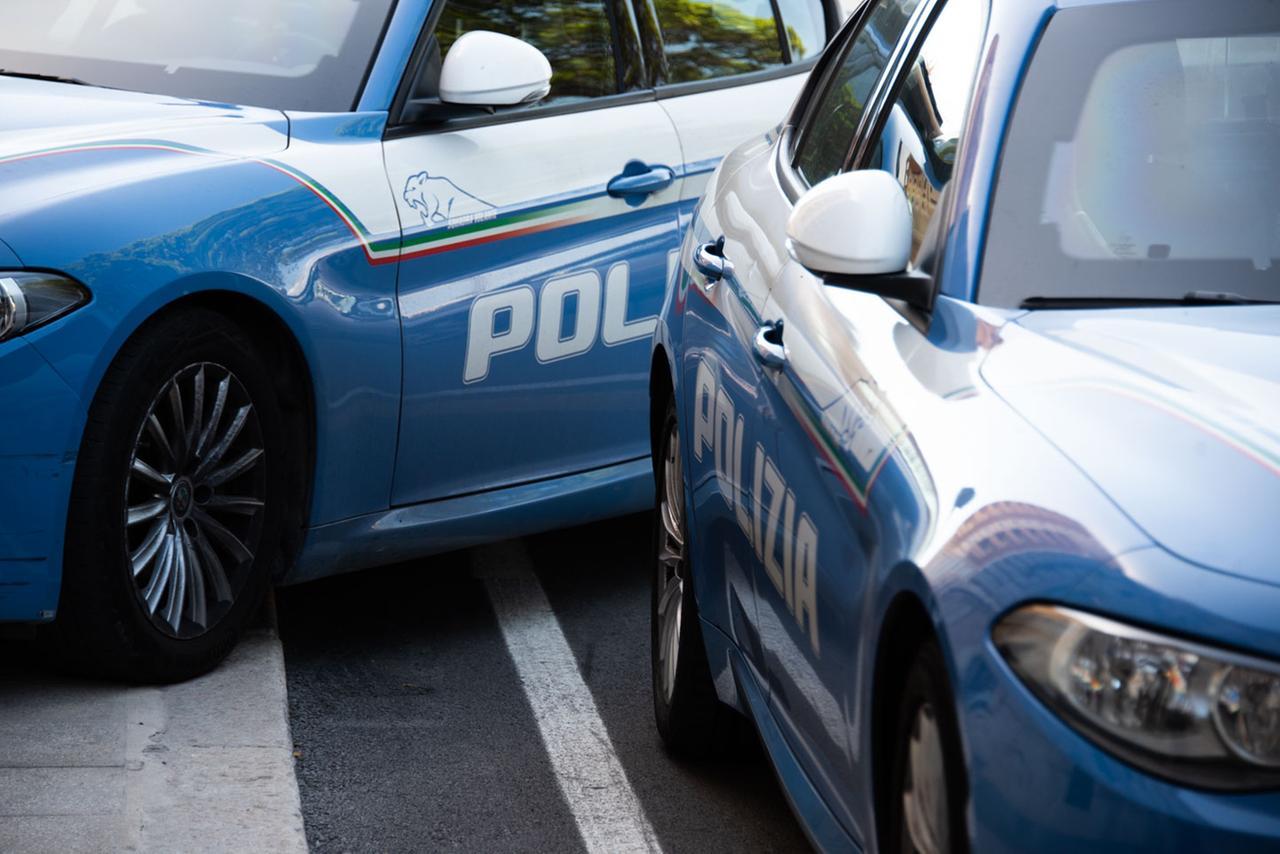 Oristano, aggredisce la moglie davanti al tribunale: arrestato