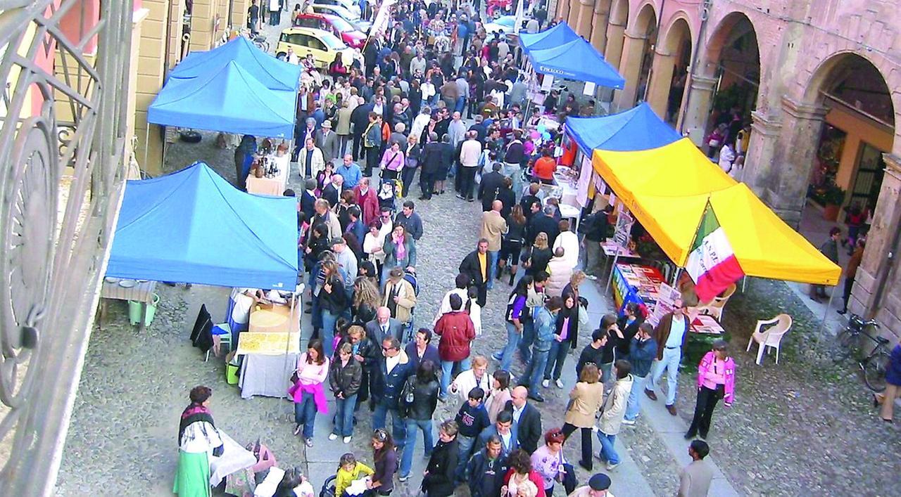 Fiera di San Luca a Correggio tra gastronomia, arte, libri e mercatini
