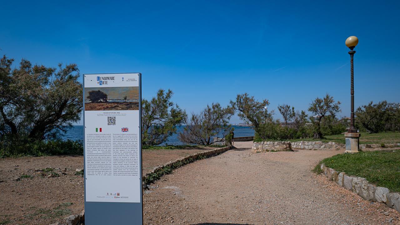 Pedalando ad arte: il lungomare di Livorno tra cultura e degustazione