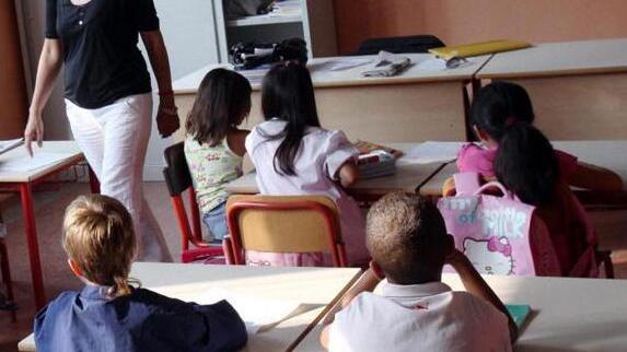 Uil Scuola protesta: «Non c’è personale Ata, ai bidelli lavoro in più non pagato»