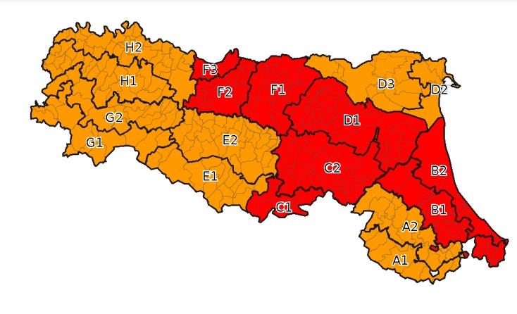 Maltempo a Modena, un sabato di pioggia intensa: allerta meteo rossa per piene dei fiumi