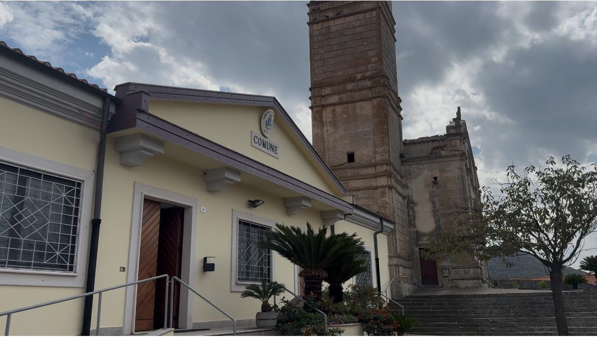 Spopolamento, la sociologa Romina Deriu: «Servono servizi e il wi-fi»