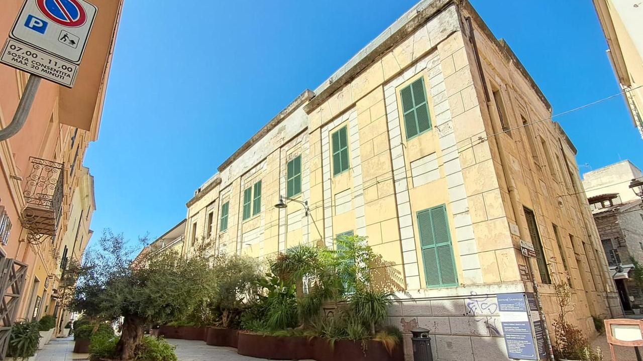 Olbia, è ufficiale: l’ex caserma della finanza diventa sede universitaria
