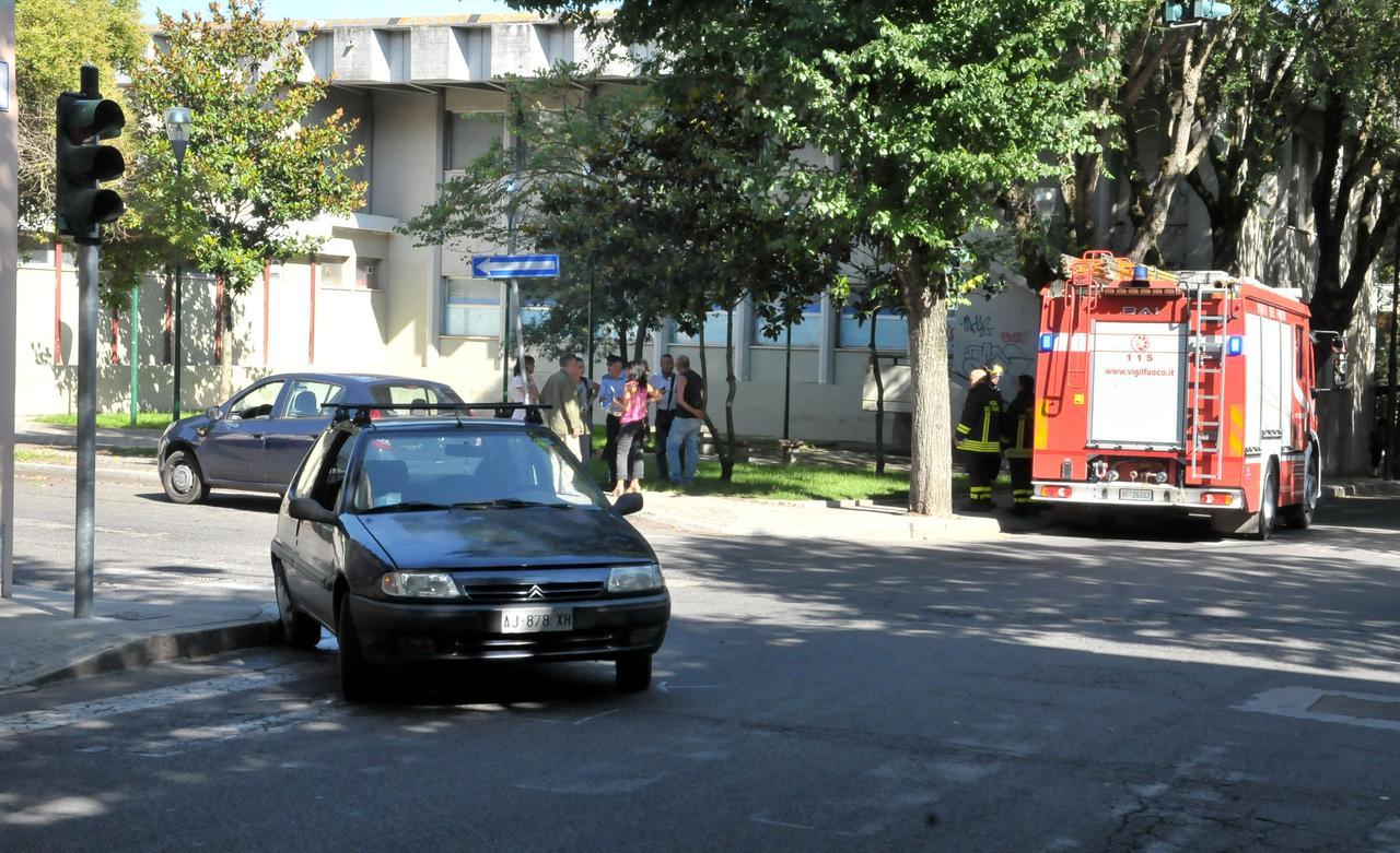 
	Intervento dei vigili del fuoco in via Toscana

