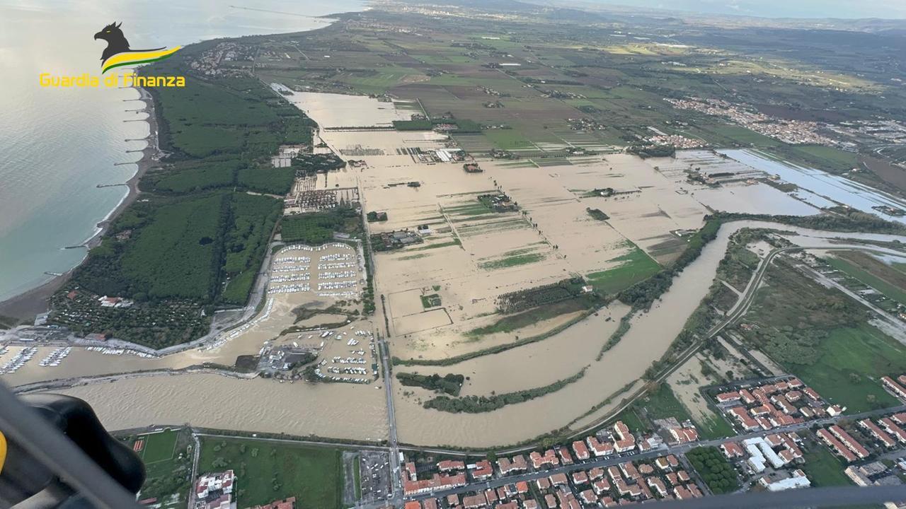 
	Gli allagamenti a Marina di Cecina

